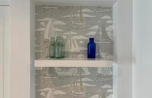 Portaferry Waterfront Townhouse with Hot Tub - Foto 14