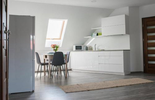 Staś -przy szkole nr 3 w Skawie - Foto 23