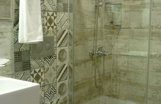 Street61 Studios - Photo 43