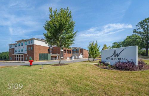 5th Quarter at Watercress- 0 9 Miles to UA- 2 BR 2 BA- Riverfront - Foto 62