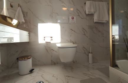 Beautiful maisonette with a view to the mountains and the sea - Foto 12