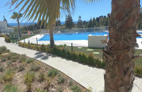 Wonderful, excellent new 4-bed apartment near Málaga with indoor and outdoor swimmimg pools, gym and sauna facilities - Photo 16