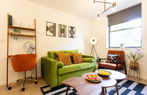 #57 Central Taunton 2BR APT - Sleeps 6 - 5 mins to Taunton Player Ready 2 - "Perfect For Contractors and Families - Free Parking" - Foto 53