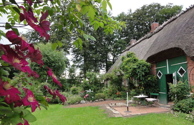 Romantic Thatched Roof House - Foto 50