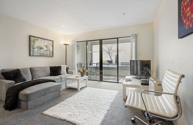 Stylish Central 2BR Apt nr Hospital - Foto 17