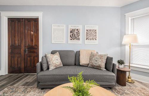 Remodeled Washer Dryer Mins to Beach & Downtown - Foto 8