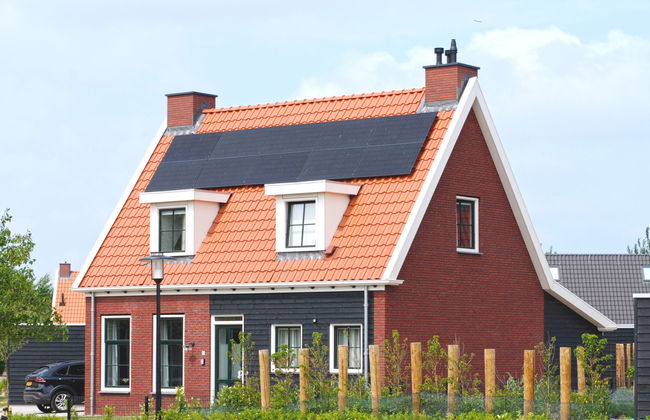 4 bedroom House in Colijnsplaat with garden and terrace - Photo 10