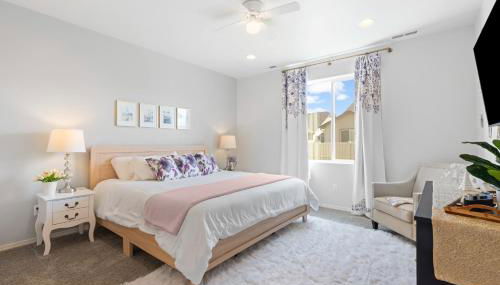 The Explorer! Extra Game Room, Fire pit Sleeps 10! - Foto 4