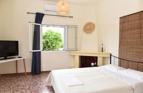 Los Almyros - Photo 8