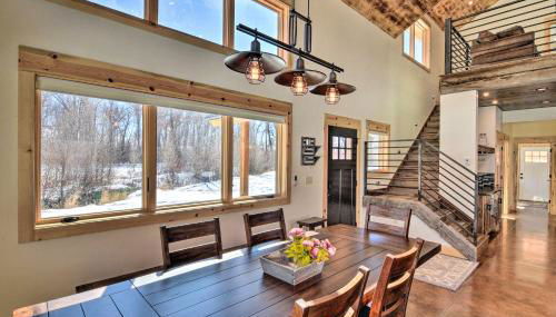 Riverfront Home with BBQ 2 Mi to Downtown Gunnison! - Foto 5