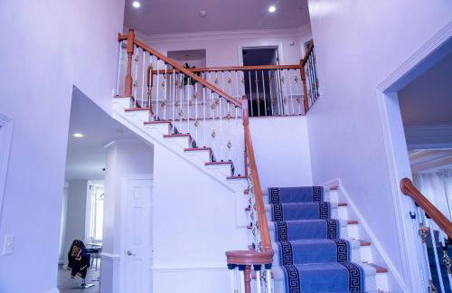 Spacious 7BR Retreat W/Gym Near DC-Family Friendly - Foto 40