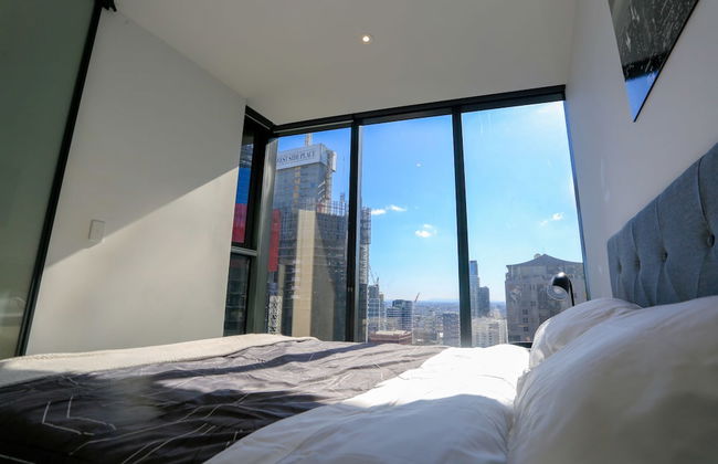 Stunning Newly Furnished 2 Bedrooms Apartment - Foto 13