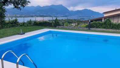 Blu Manerba with a panoramic pool overlooking the islands - Photo 2