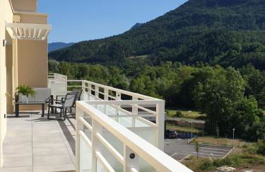 Appartement neuf, avec vue montagnes. - Foto 14