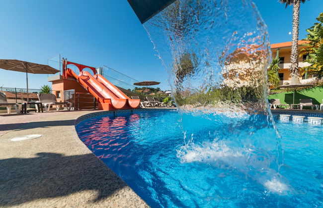 Aparthotel Atlántico Resort - Photo 45