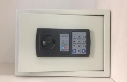 Apartment with private patio - Photo 64