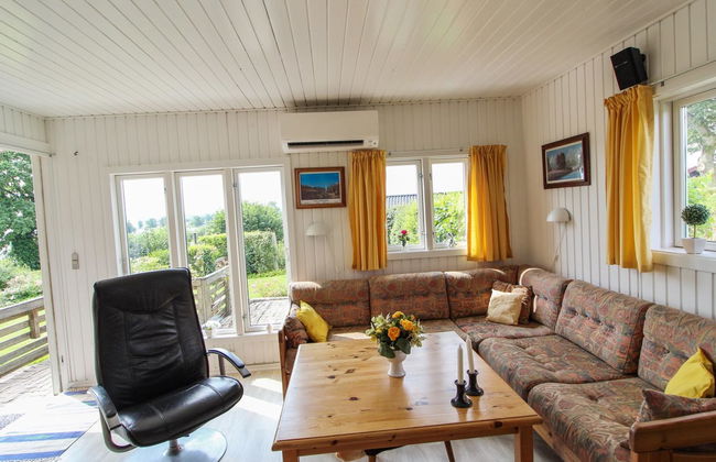 "Lillebror" - 200m from the sea - Foto 8