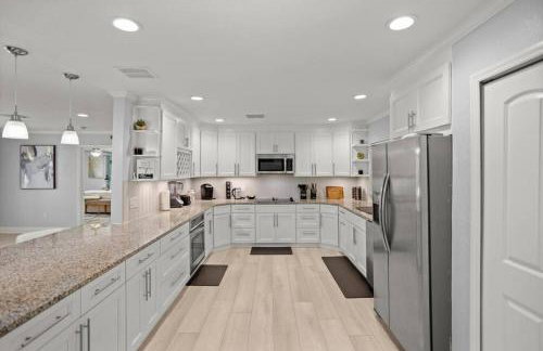 Luxury Ranch Master King Bed with heated Salted Pool - Foto 22