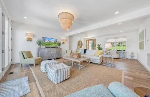 6 BD Smith Mountain Lakefront Escape sunset - Foto 17