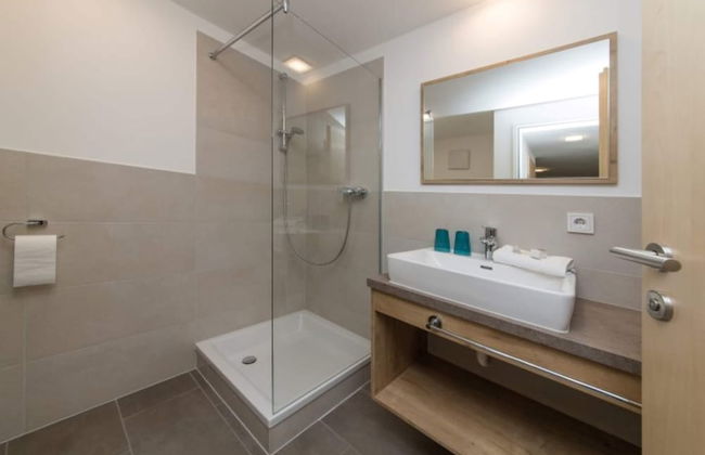 Majestic Apartment in Klosterle With Sauna on the Arlberg Met Terras - Foto 16