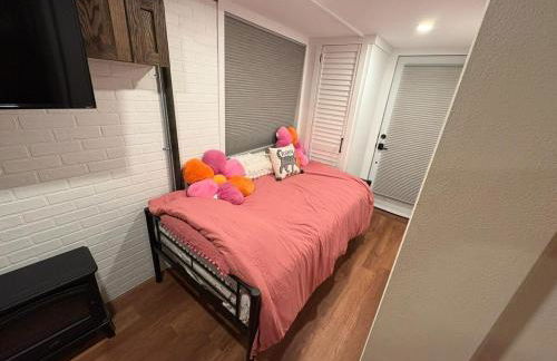 Entire ADU with hottub - Foto 24