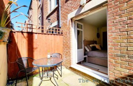 The Whitby Eskape - Foto 26