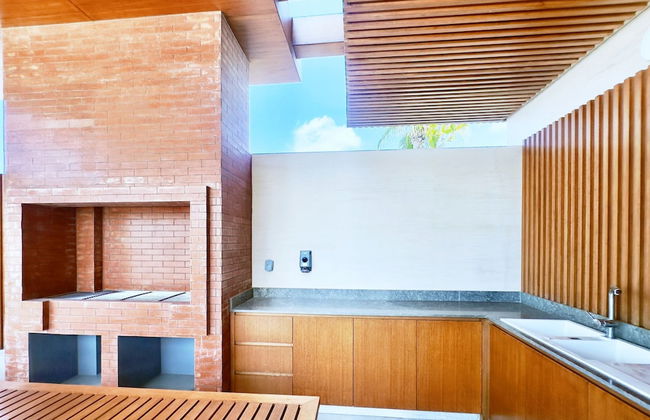 Contemporary La Mer 1BR w Beach Access - Photo 30