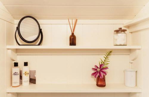 Spindleberry Hut - Photo 14