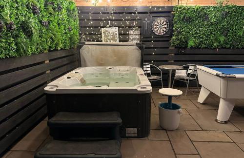 Bothy Farm Stay Sleeps 2 HotTub and Pool Table Children Welcome Ayrshire Rural Retreats - Foto 4