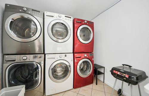 Serene Studio Escape - EADO HTX 1 - Foto 46