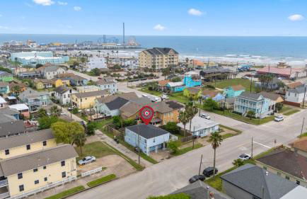 Beach lovers dream come true walking distance to the sandy shores - Foto 5