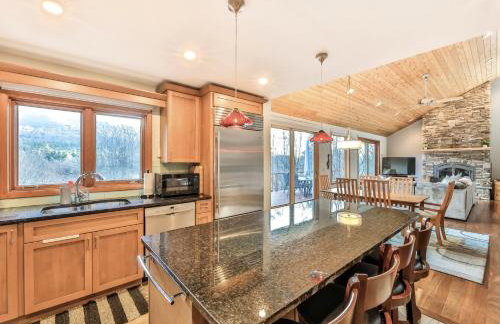 Mountain house w/ stunning views & gourmet kitchen - Foto 7