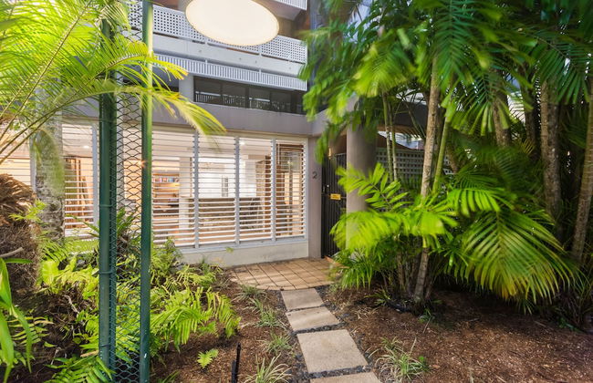 Luxury Pool Side Apartment in Beachfront Resort - Foto 18