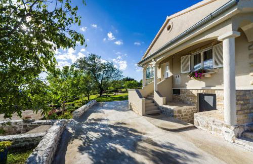 Holiday home Ante with beautiful private garden - Photo 5