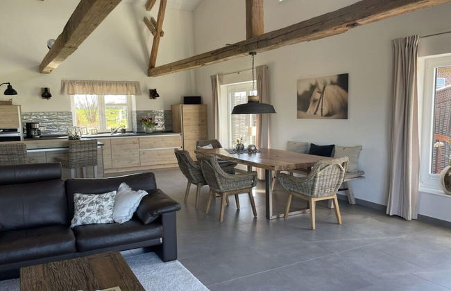 Spacious Apartment With Balcony - Foto 18