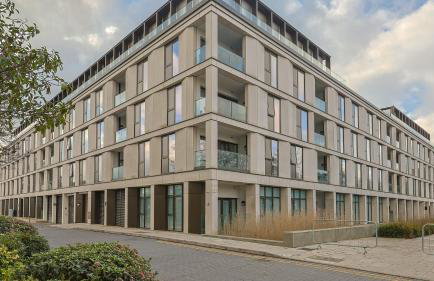 2-Bedroom Modern apt with Gym, roof terrace, Free Parking and 3 min walk to train st - Foto 29