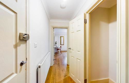 Redhill town centre apartments by Livingo - Foto 14