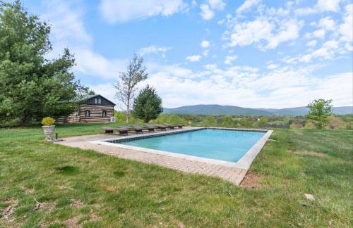 Rustic Baileys Retreat Cabin Near Wineries! - Foto 2