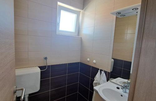 Apartmani Jakovinović - Photo 31
