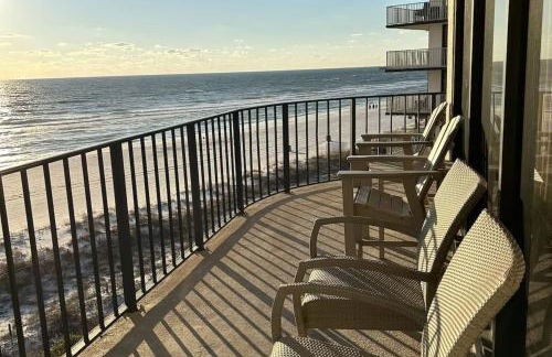 Oh Buoy! Catch the Breeze at This Beachfront Escape! Sleeps 8! - Foto 2