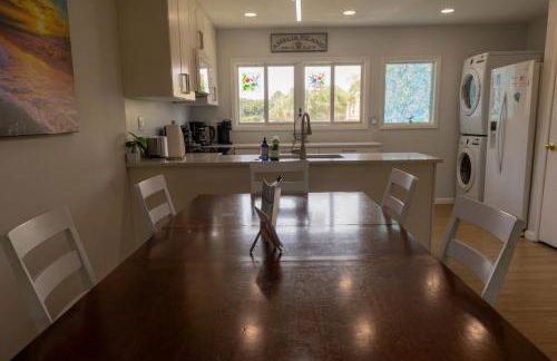 Beach Getaway in Amelia - Ocean Views & Room for 8 - Foto 34