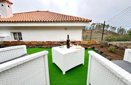 Casa Rural Margarita, relax, vistas, jardín - Foto 2