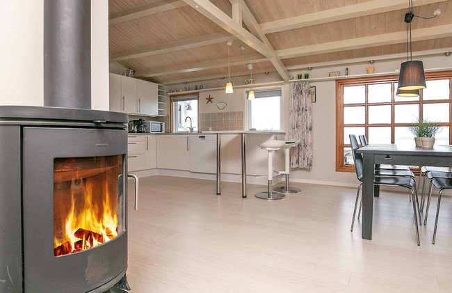 6 Person Holiday Home in Frorup - Foto 7