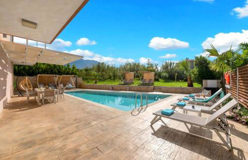 Allas Villa Heated Pool - Photo 14