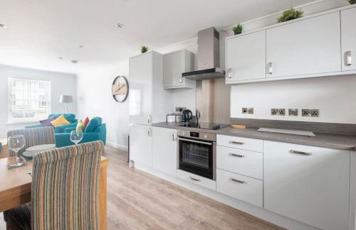 Modern Ground Floor Apartment in Tornagrain - Photo 8