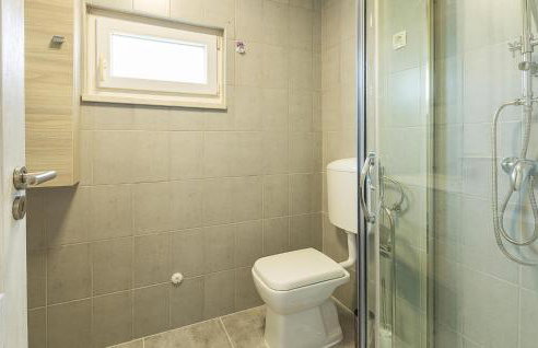 Awesome Home In Nedescina With Wifi - Foto 43