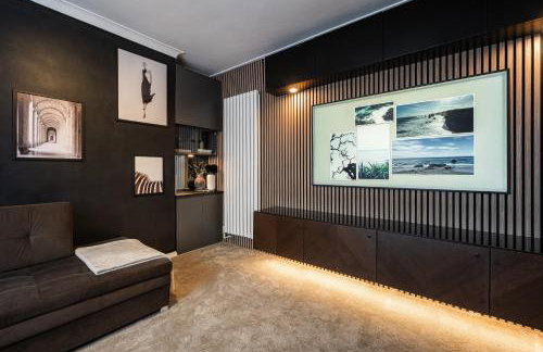 The Studio, Luxury 3 Bed Home with Parking - Foto 1