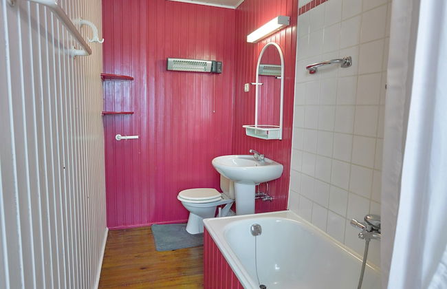 Spacious Holiday Home With Private Garden - Foto 26