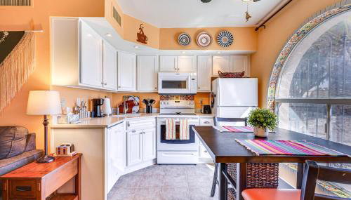 Charming Green Valley Townhome with Community Pool! - Foto 2