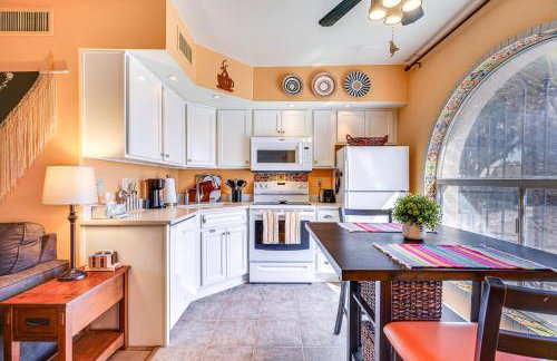 Charming Green Valley Townhome with Community Pool! - Foto 2